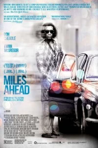 Постер В погоне за Майлзом (Miles Ahead)