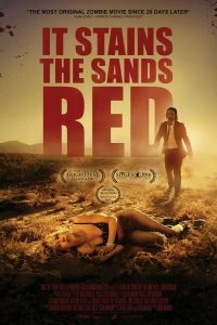 Фильм От этого песок становится красным смотреть онлайн — постер